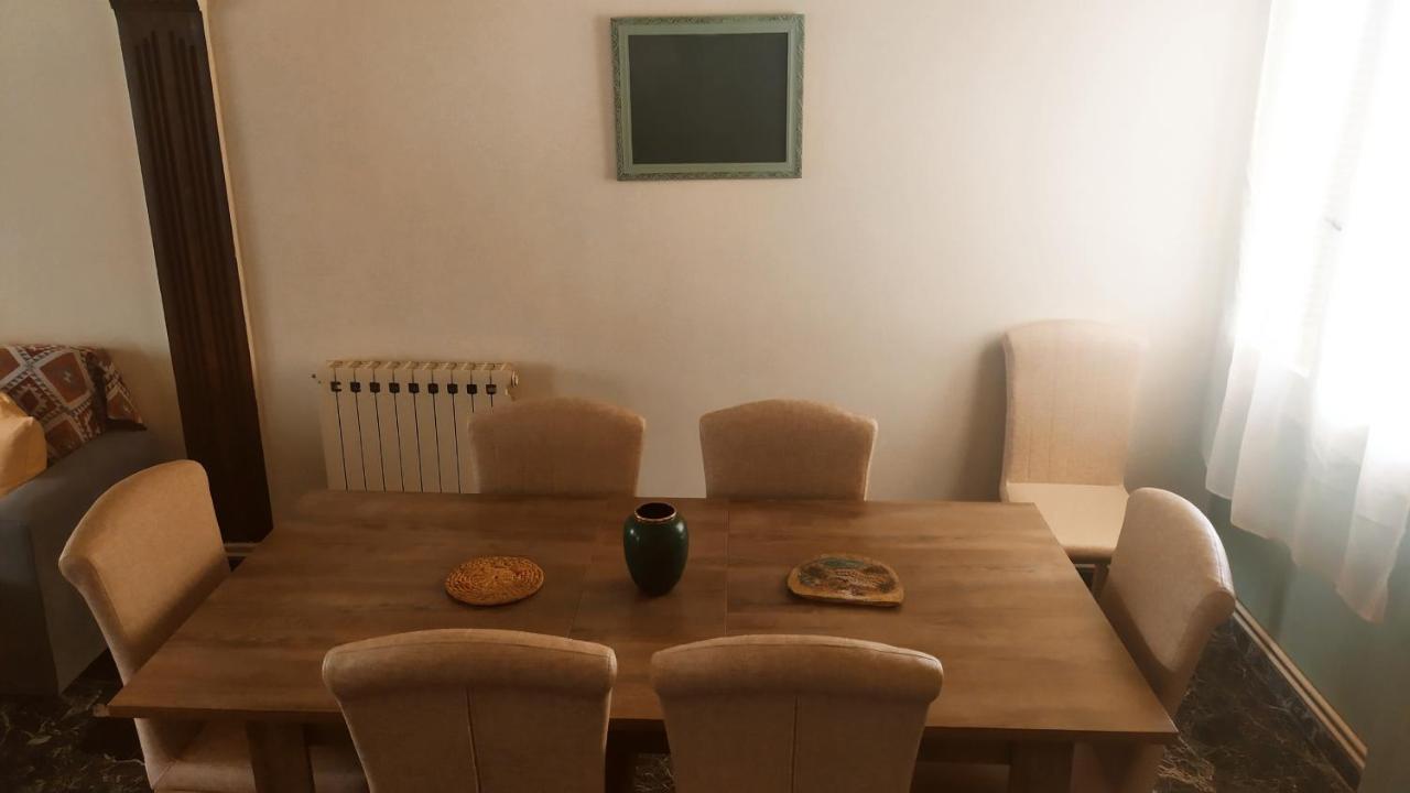 Appartement - Vue Mer Et Montagne *