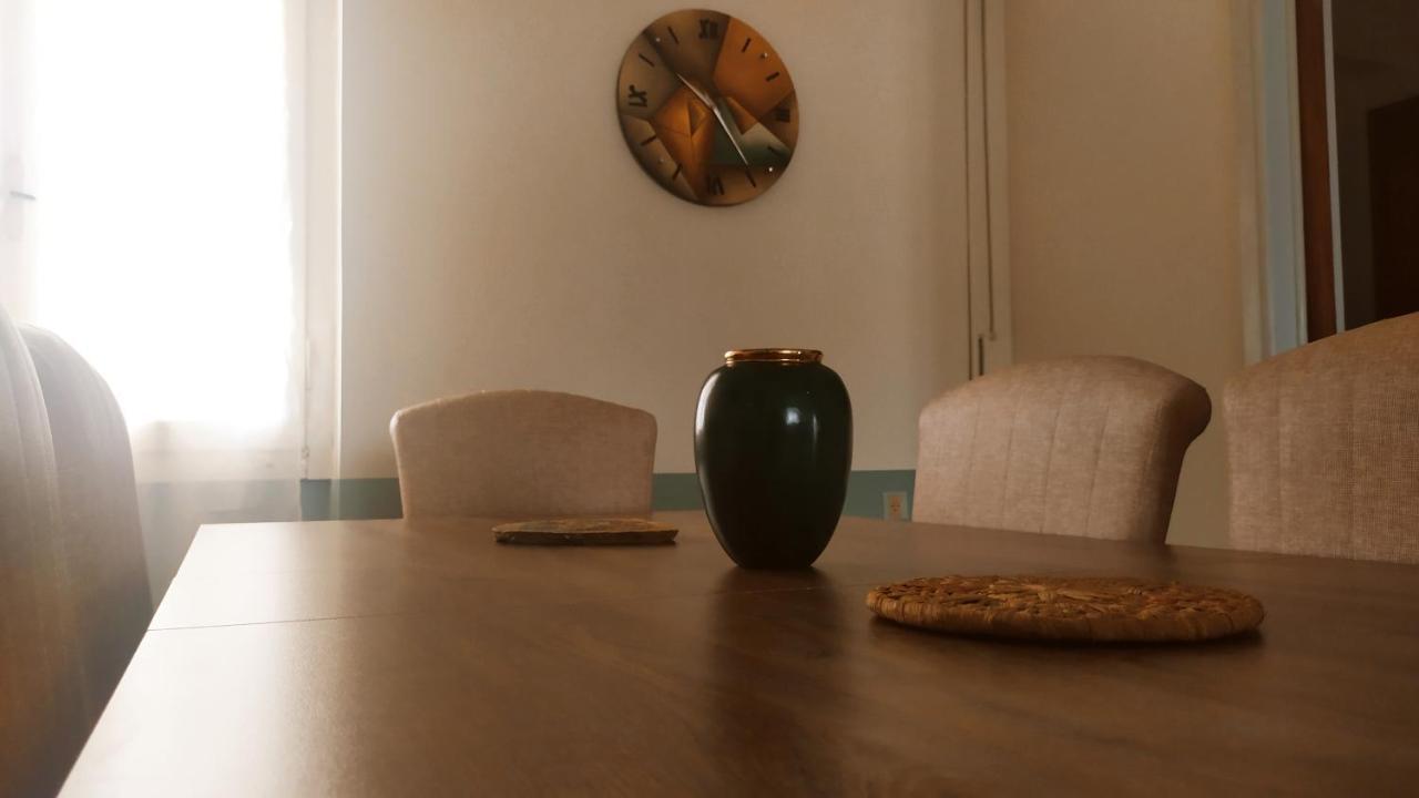 Appartement - Vue Mer Et Montagne *